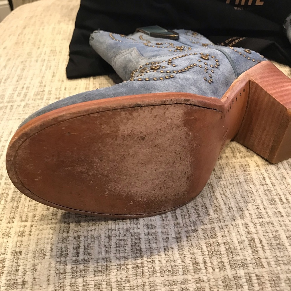 Women’s Frye Victoria Blue studded suede boots - Picture 8 of 12